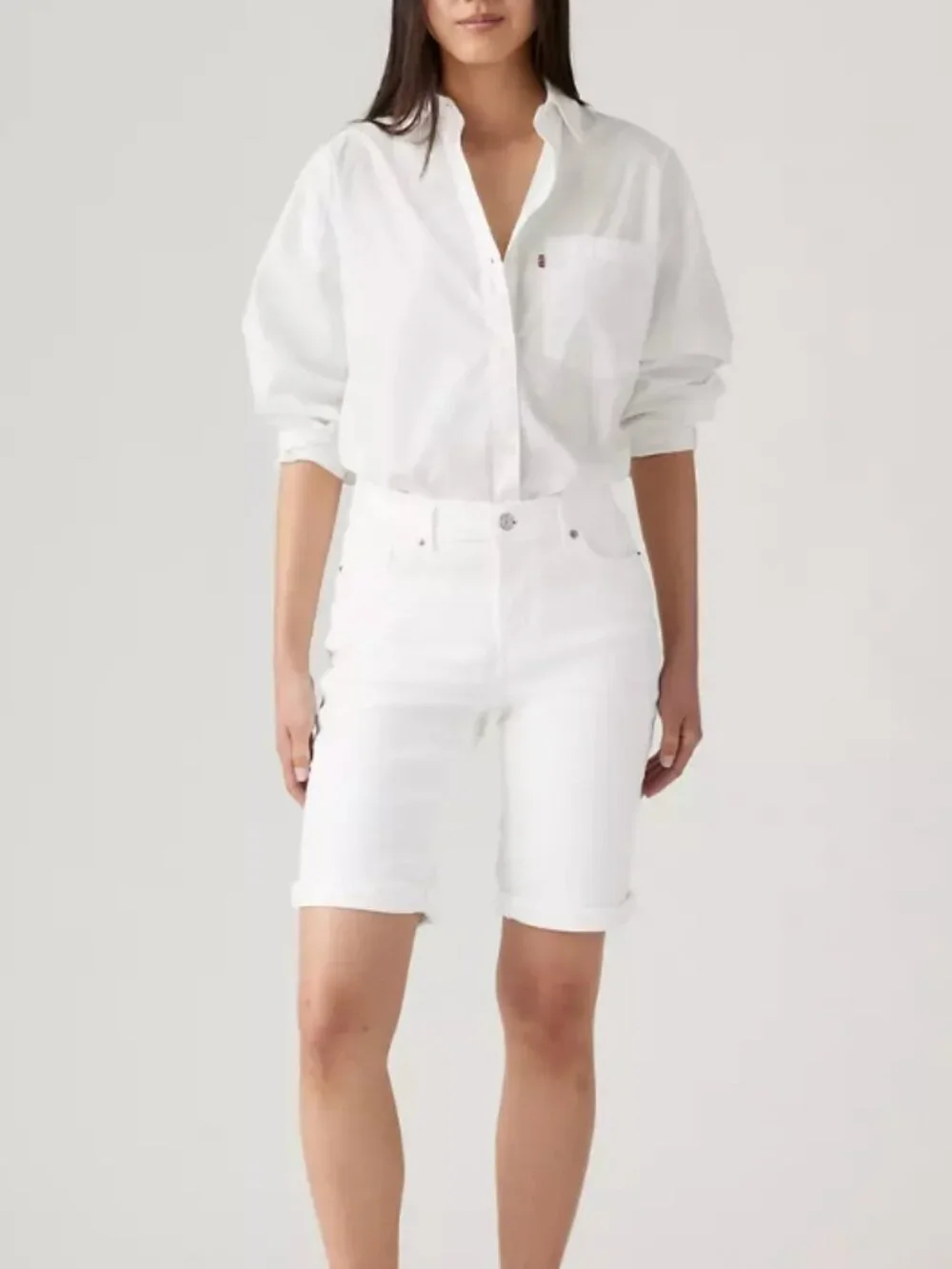 Levi's Classic Bermuda Women's Shorts White 26 - Picture 1 of 9